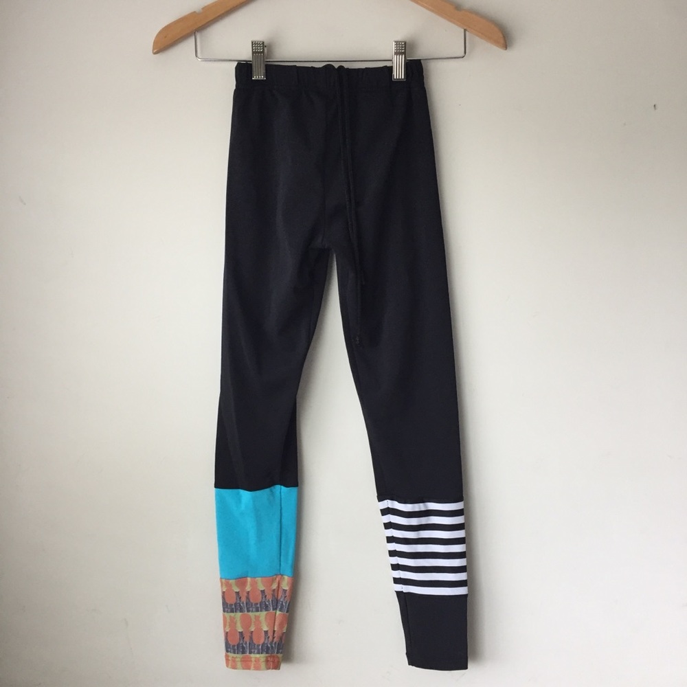Pineapple Beach Surf Leggings